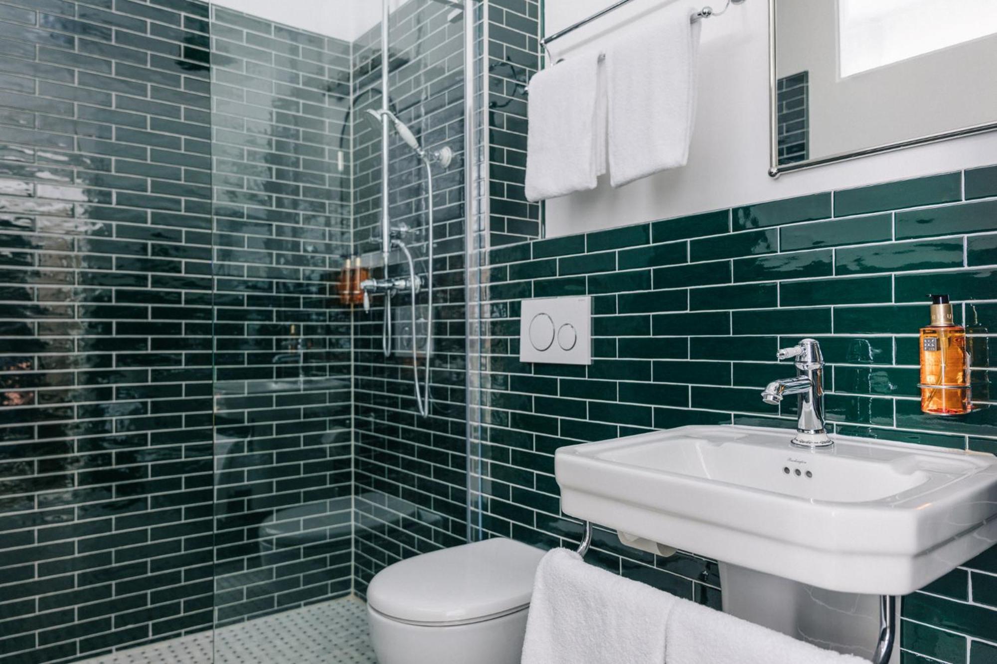 Homaris East Side 3* Berlino